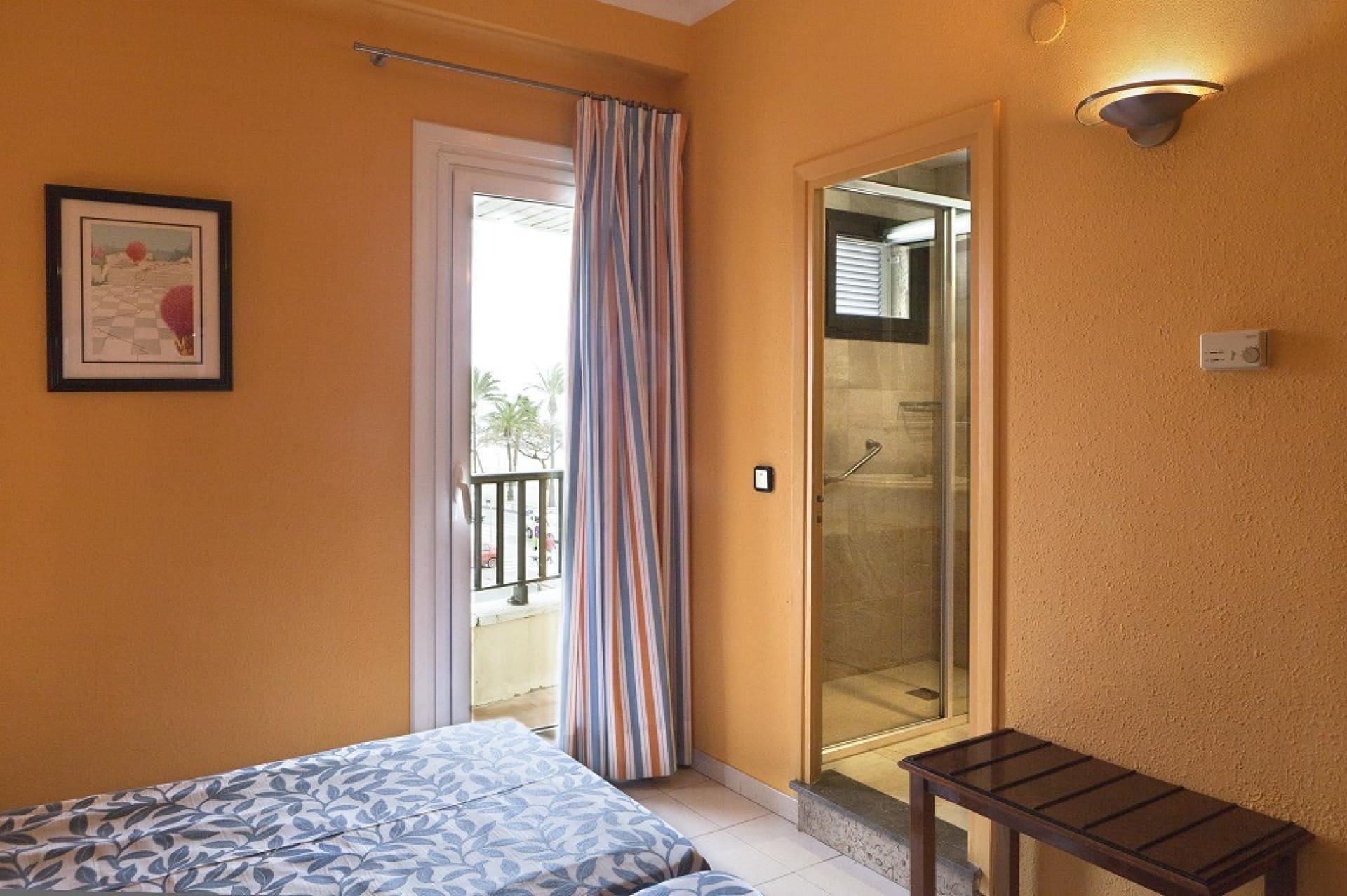Hotel Rovira Cambrils Exteriör bild