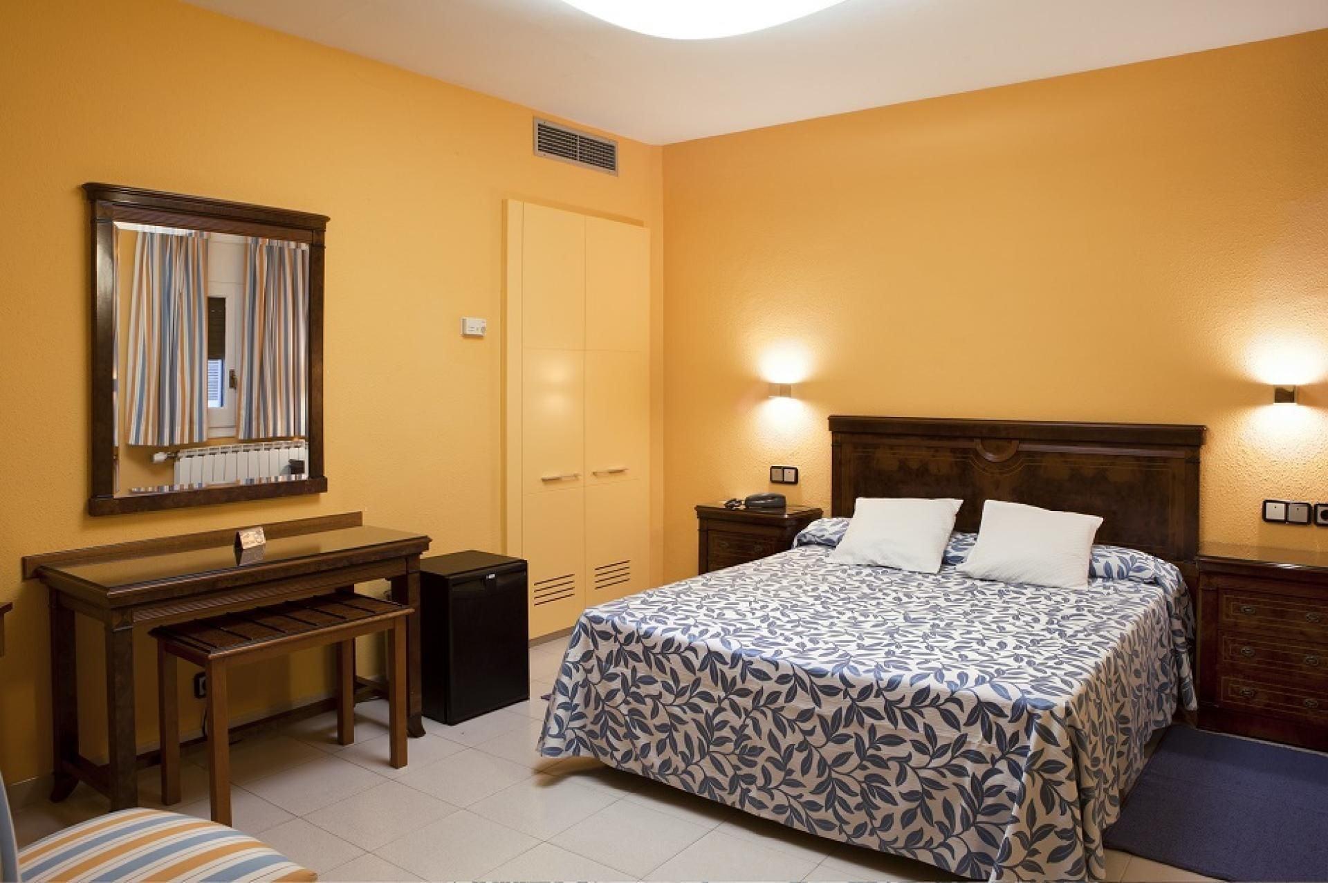 Hotel Rovira Cambrils Exteriör bild