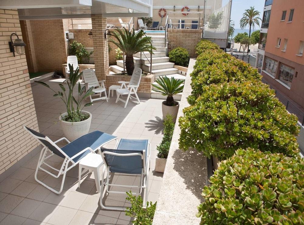 Hotel Rovira Cambrils Exteriör bild