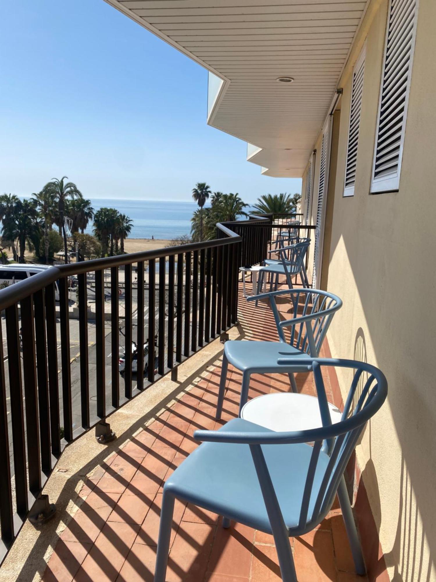 Hotel Rovira Cambrils Exteriör bild