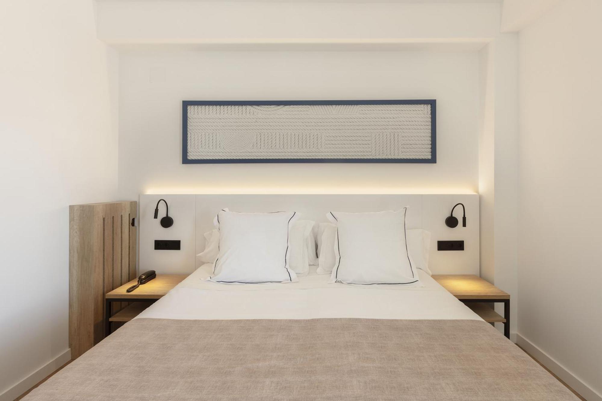 Hotel Rovira Cambrils Exteriör bild